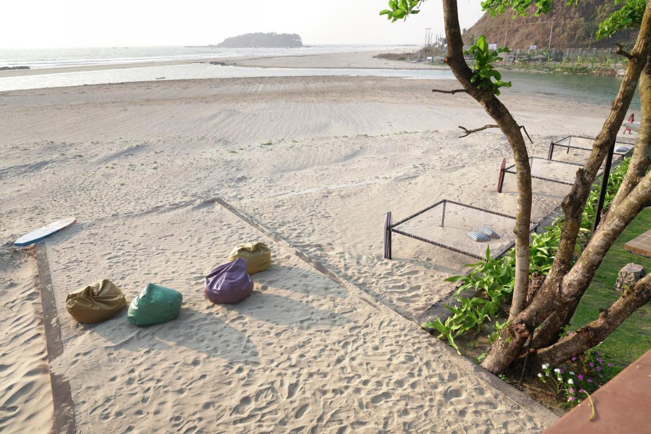 Ngwe Saung Yacht Club & Resort Ngwesaung Exterior photo